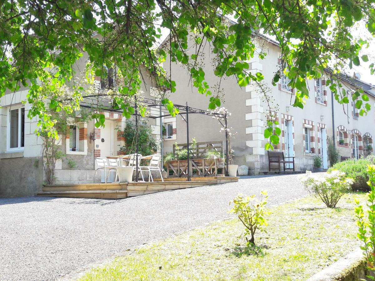 Chambres D'Hotes Le Clos De La Touche Cheille Exterior photo